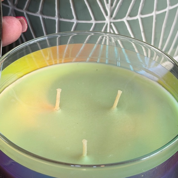 White Barn Mahogany Balsam Scented Candle NWT - Picture 2 of 3